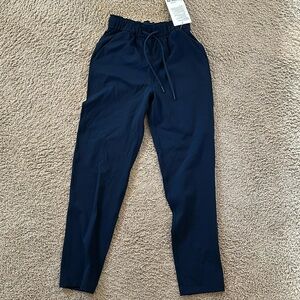 NWT Lululemon High Rise 7/8 Pants